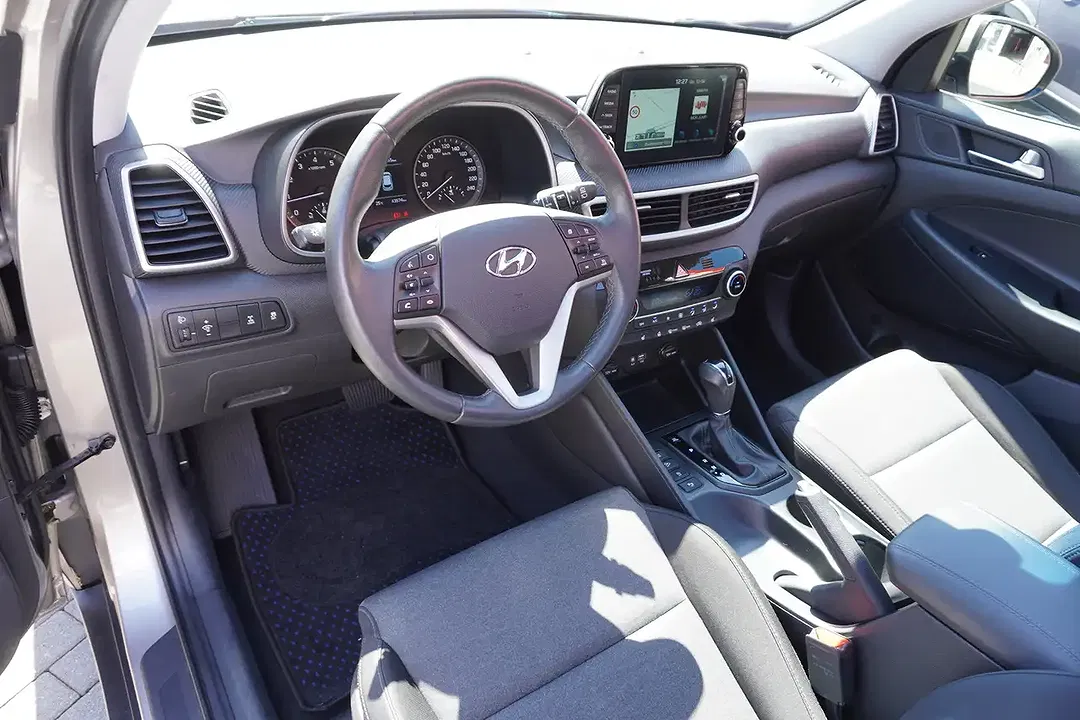 Hyundai TUCSON - Thumbnail 9