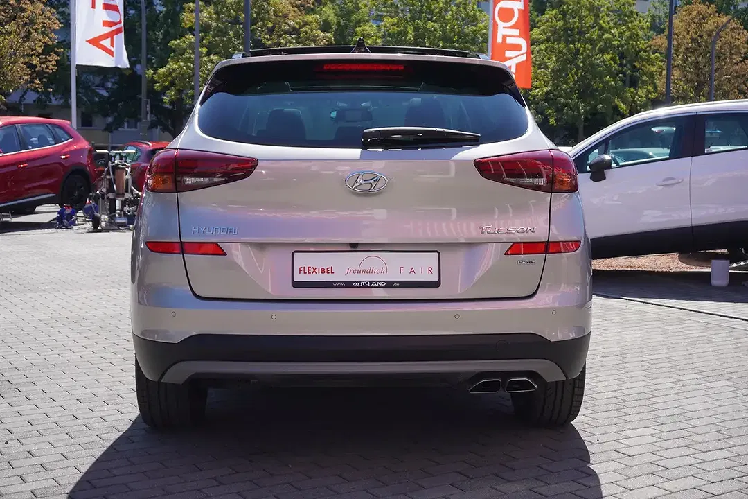 Hyundai TUCSON - Thumbnail 3