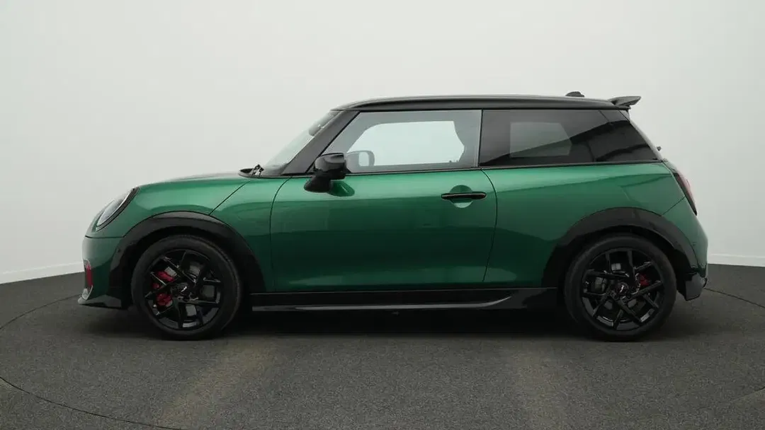 MINI John Cooper Works - Thumbnail 3