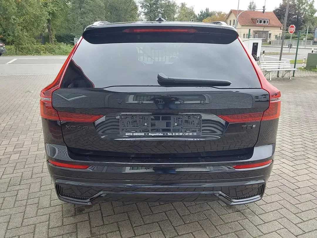 Volvo XC60 - Thumbnail 6