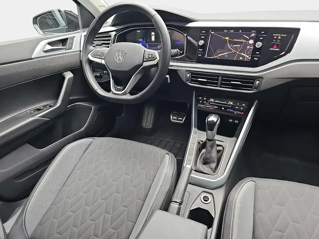 Volkswagen Polo - Thumbnail 8