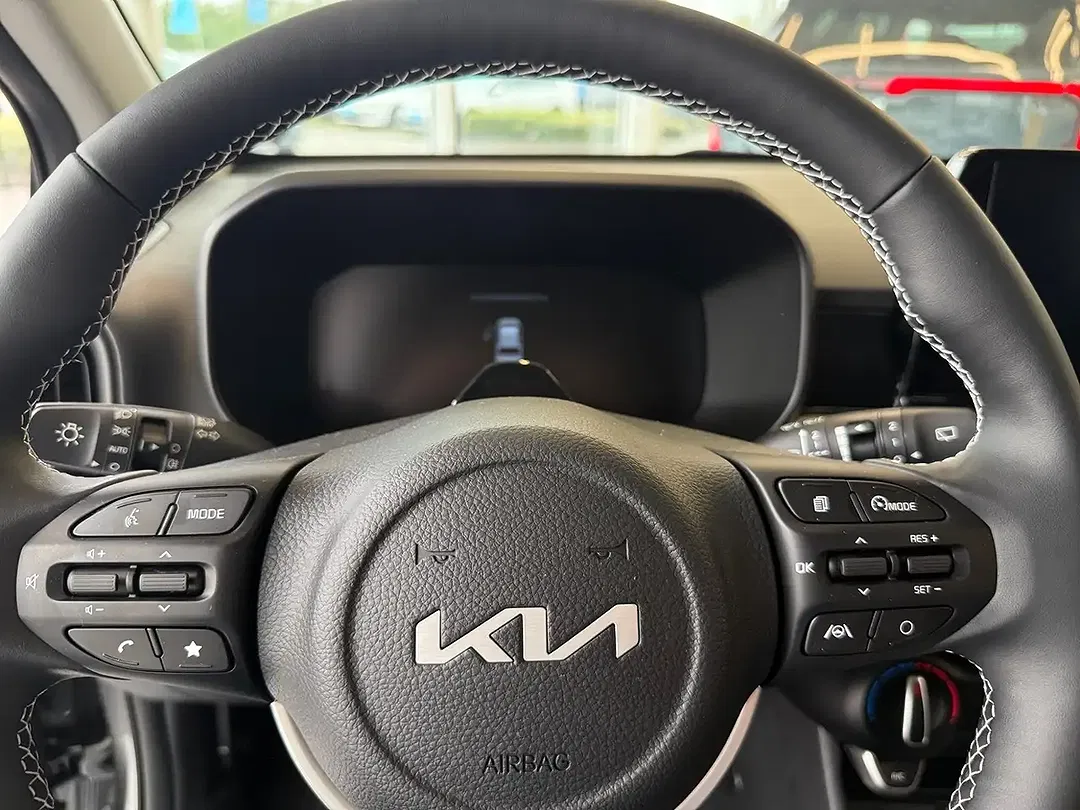 Kia Picanto - Thumbnail 13