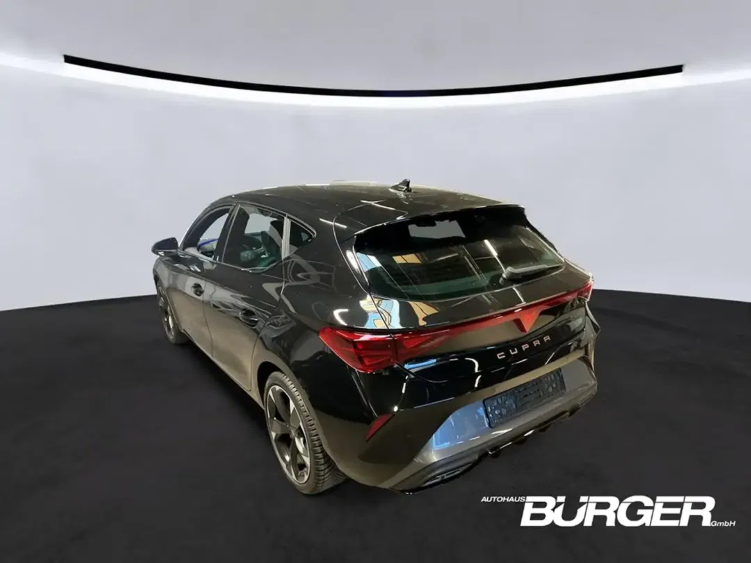 CUPRA Leon - Thumbnail 4