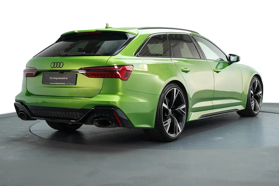 Audi RS6 - Thumbnail 5