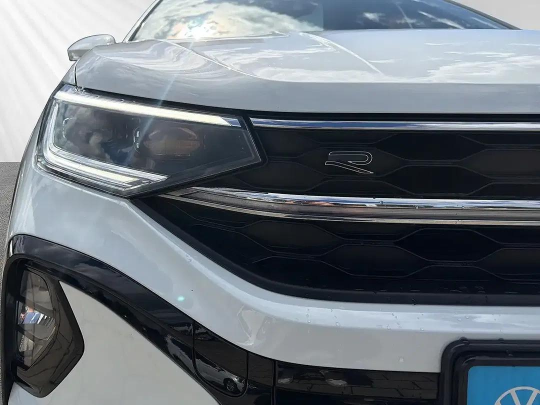 Volkswagen Taigo - Thumbnail 7