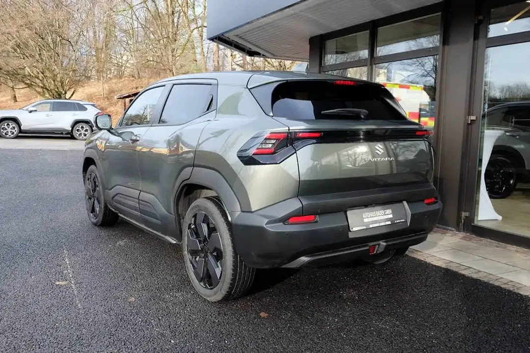 Suzuki Vitara - Thumbnail 8