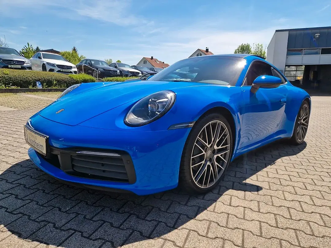 Porsche 992 Carrera - foto 1