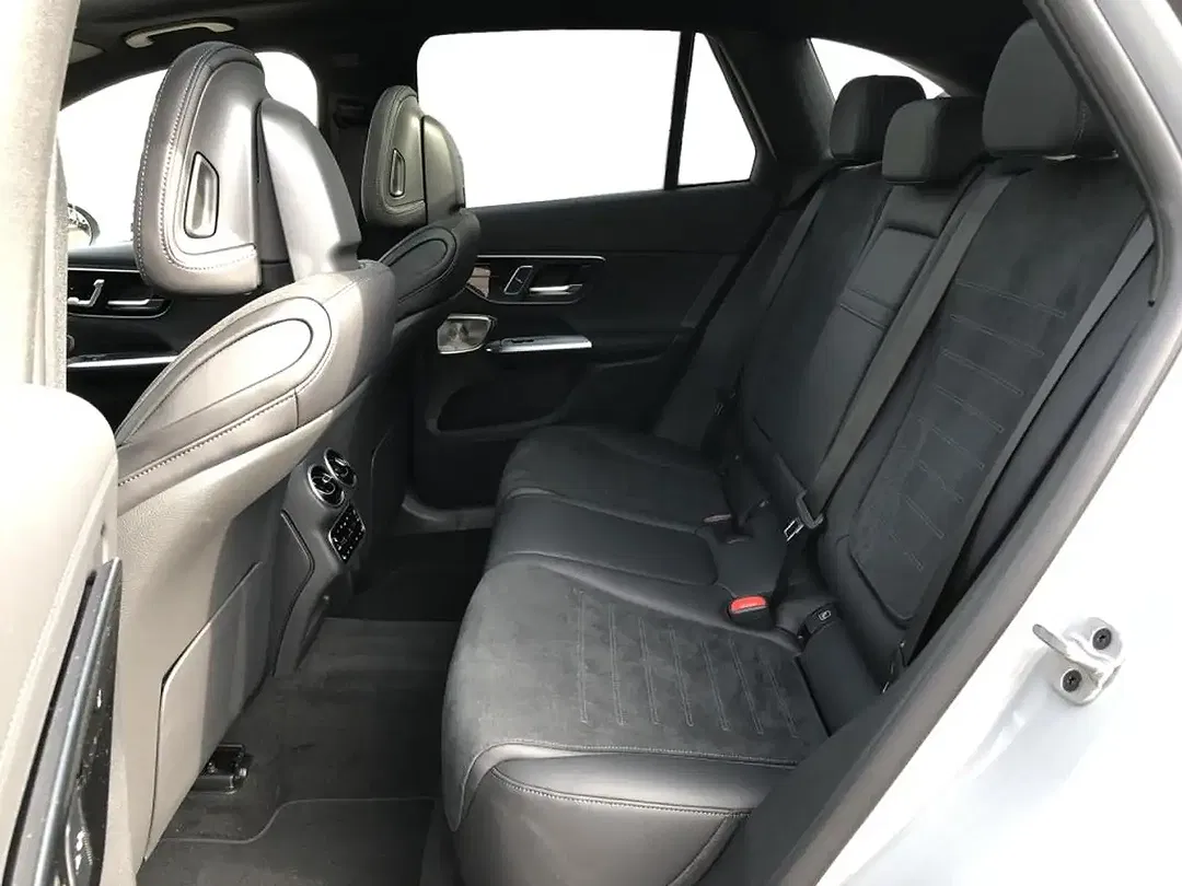 Mercedes-Benz GLC 450 - Thumbnail 7