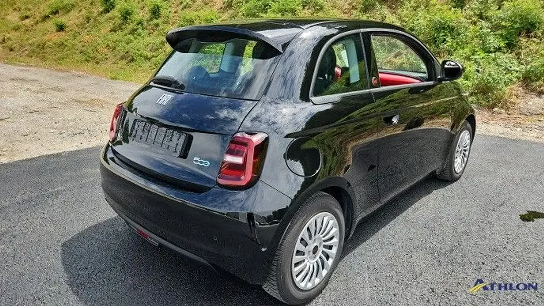 Fiat 500e - Thumbnail 4