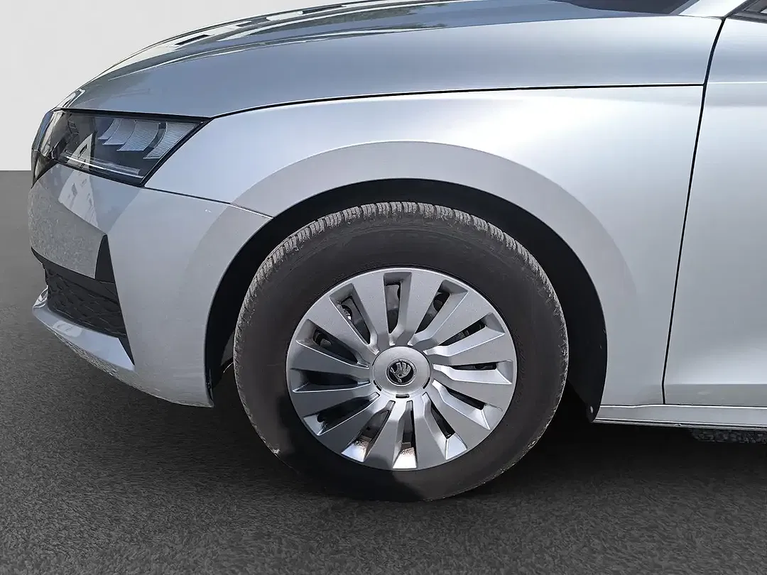 Skoda Octavia - Thumbnail 12