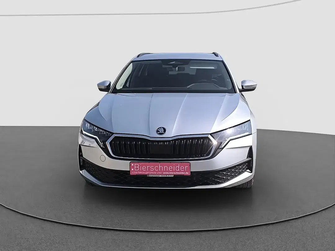 Skoda Octavia - Thumbnail 3