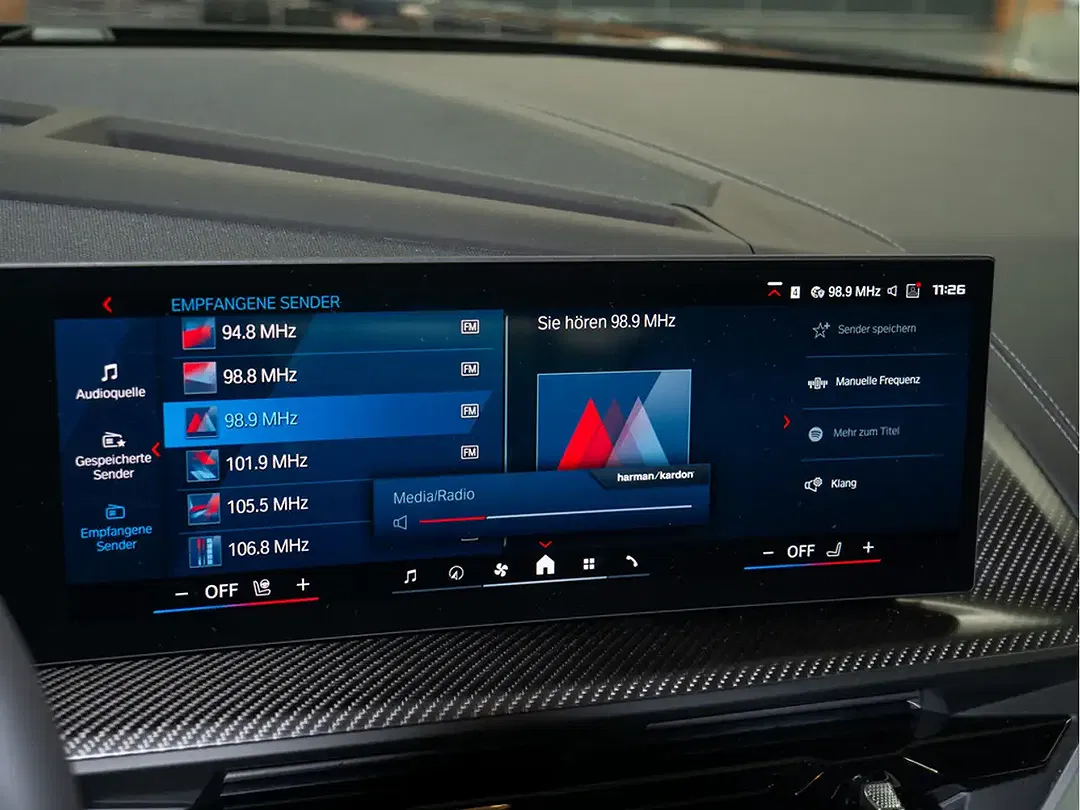 BMW XM - Thumbnail 12