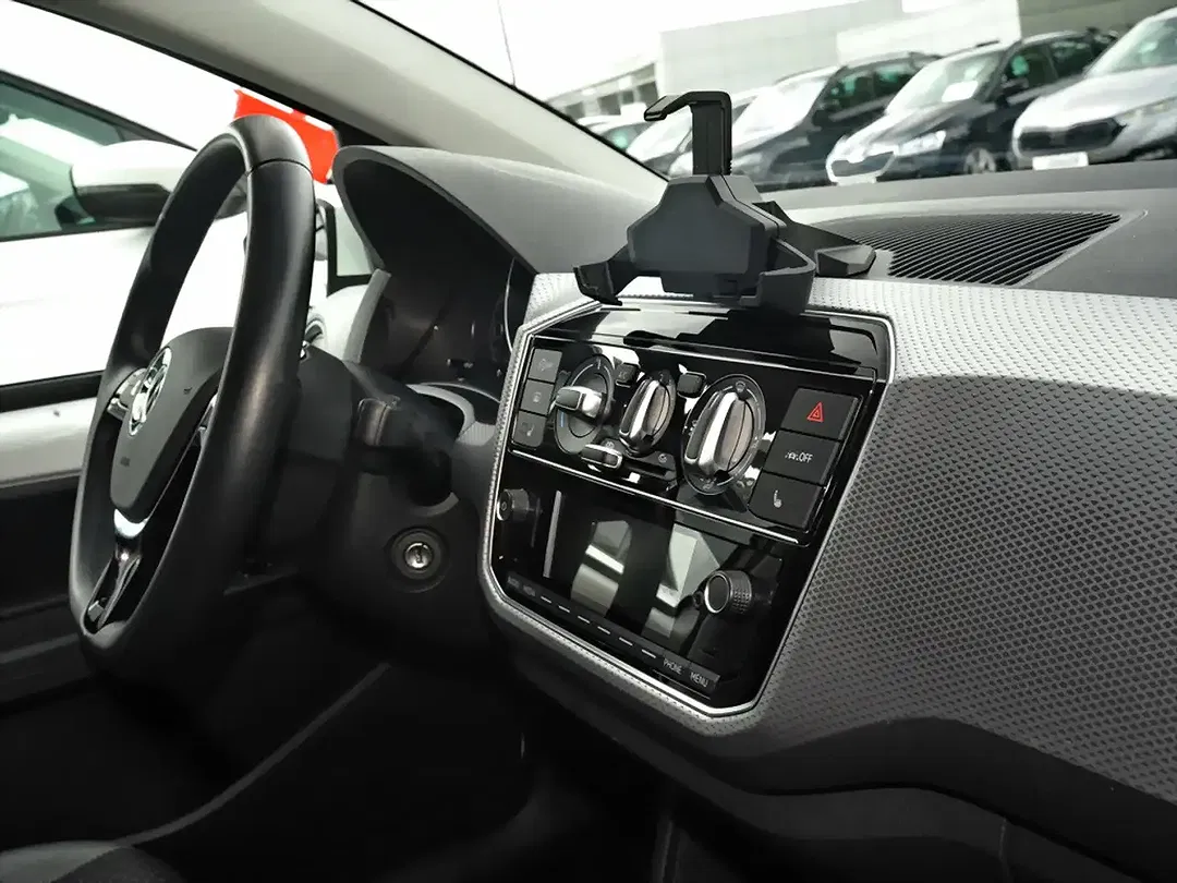 Volkswagen up! - Thumbnail 5