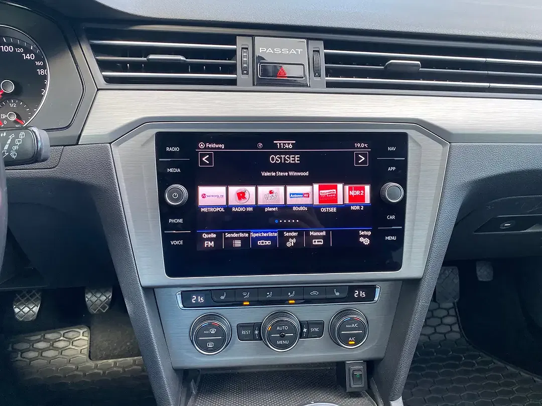 Volkswagen Passat Variant - Thumbnail 5