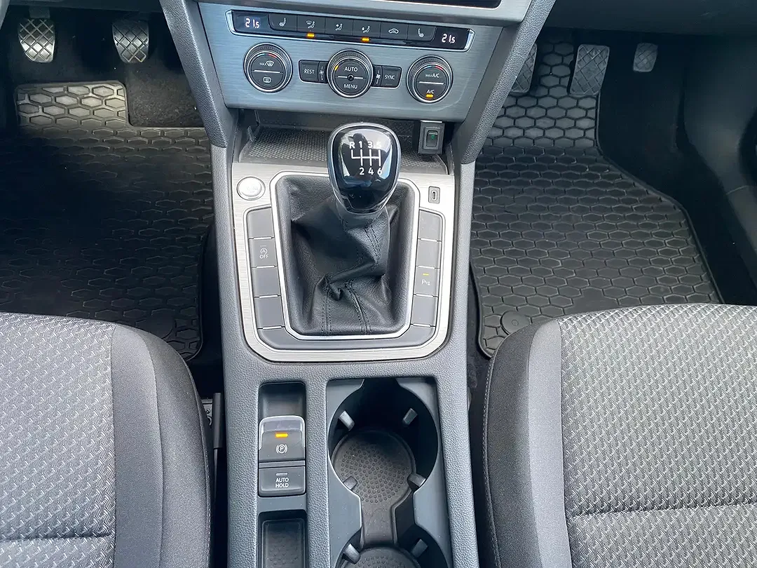 Volkswagen Passat Variant - Thumbnail 6