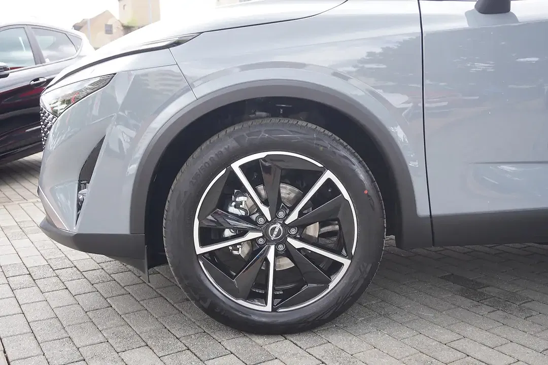 Nissan Qashqai - Thumbnail 9