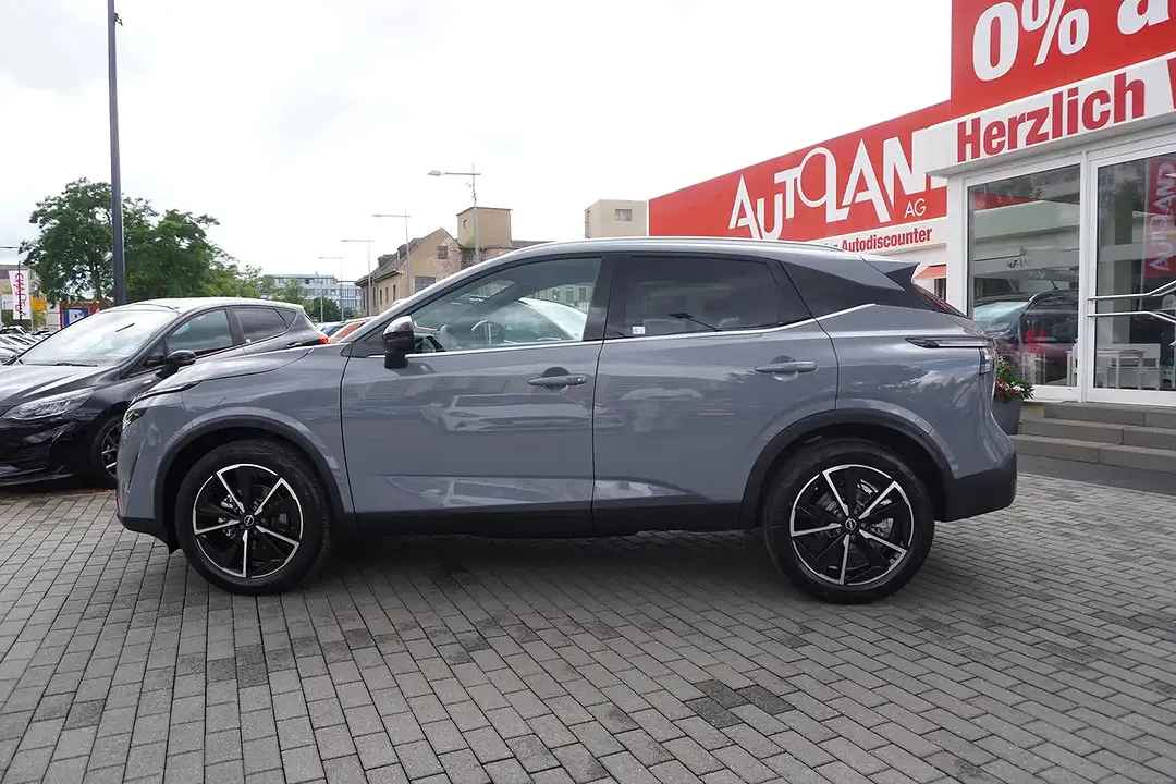 Nissan Qashqai - Thumbnail 2