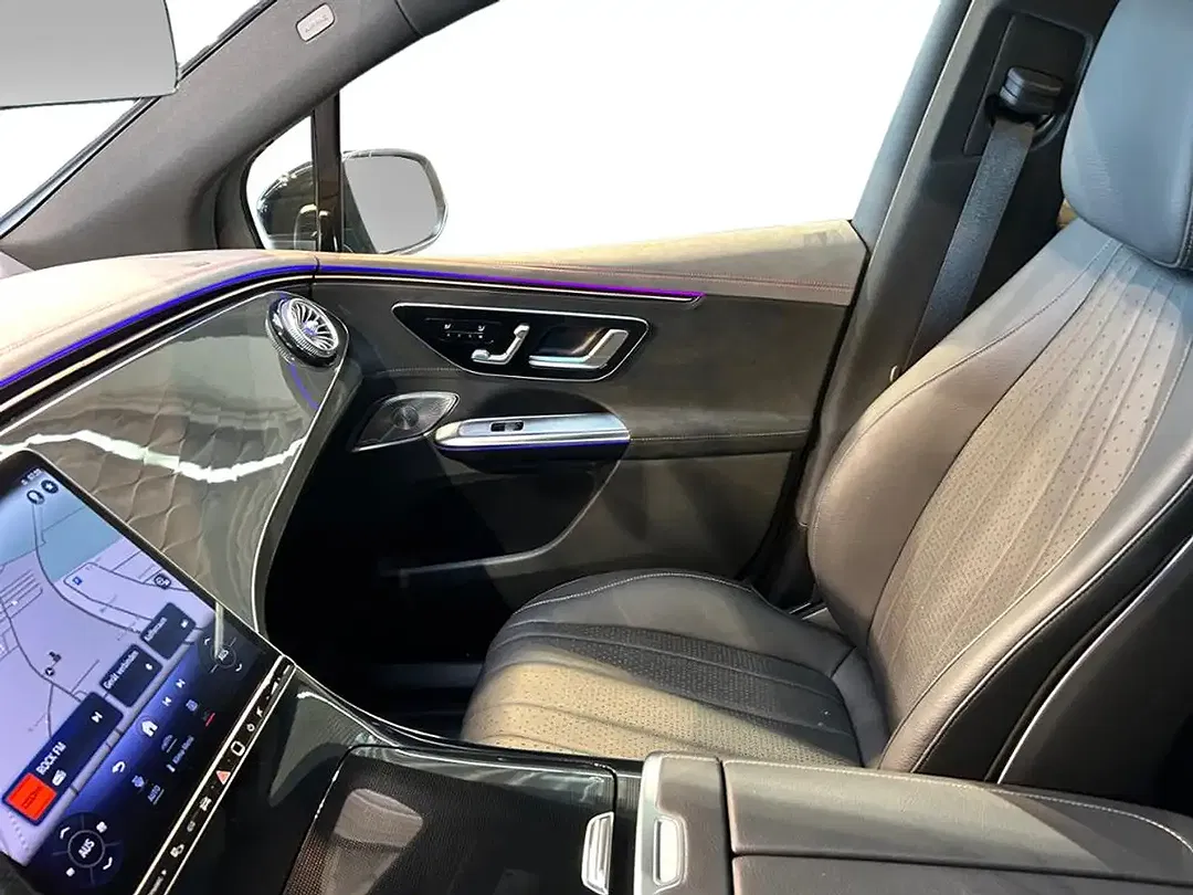Mercedes-Benz EQE 350 - Thumbnail 8