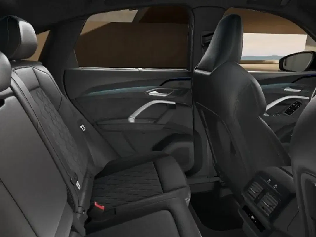 Audi Q5 - Thumbnail 11