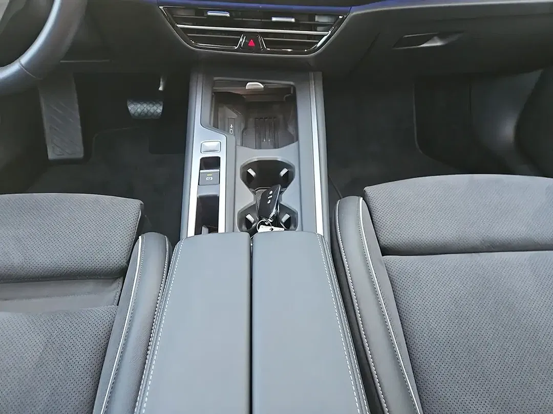 Volkswagen Passat Variant - Thumbnail 9