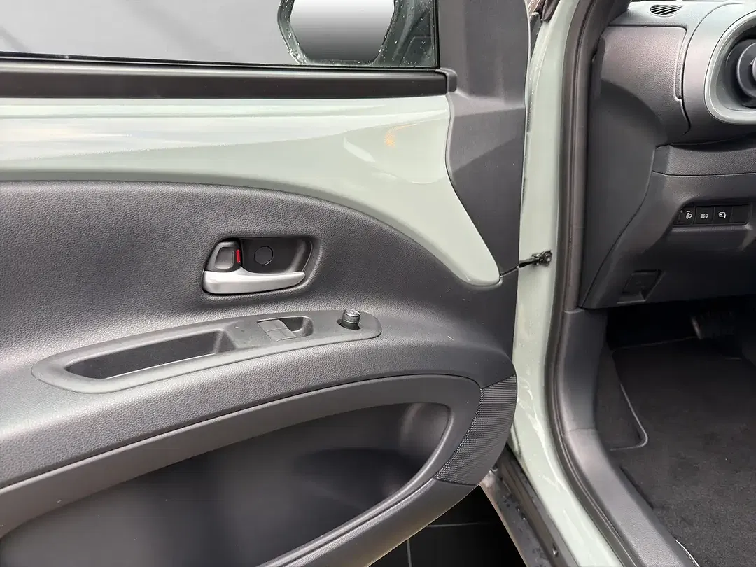 Toyota Aygo X - Thumbnail 13