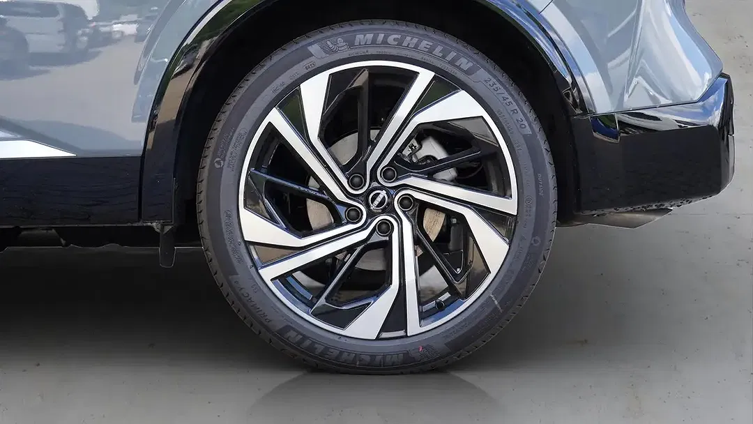 Nissan Qashqai - Thumbnail 5