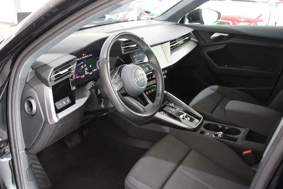 Audi A3 - Thumbnail 3