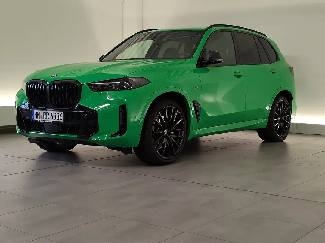 BMW X5 - Thumbnail 1