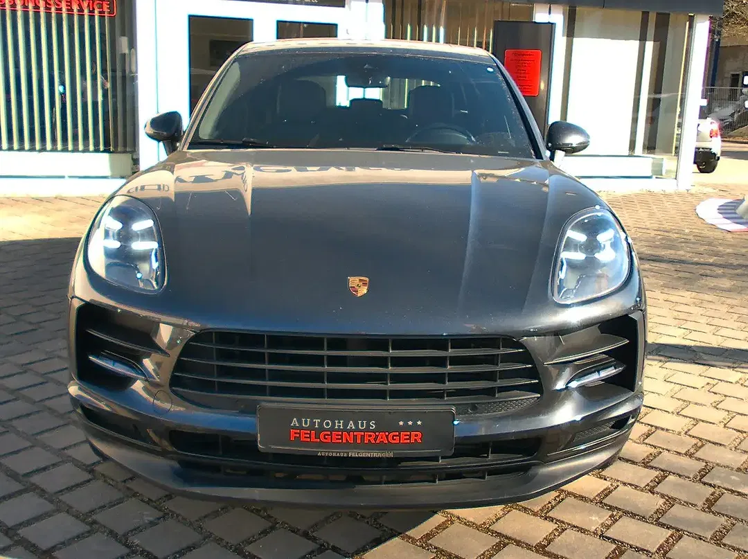 Porsche Macan - foto 1
