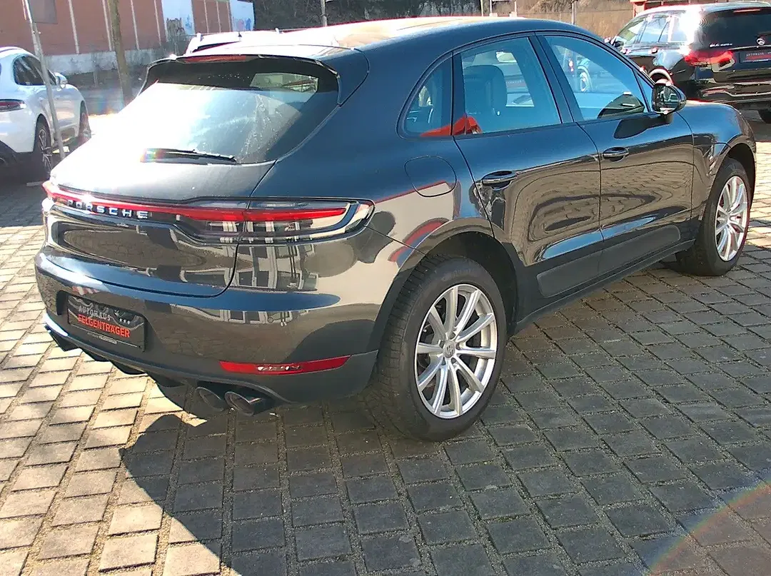Porsche Macan - Thumbnail 7