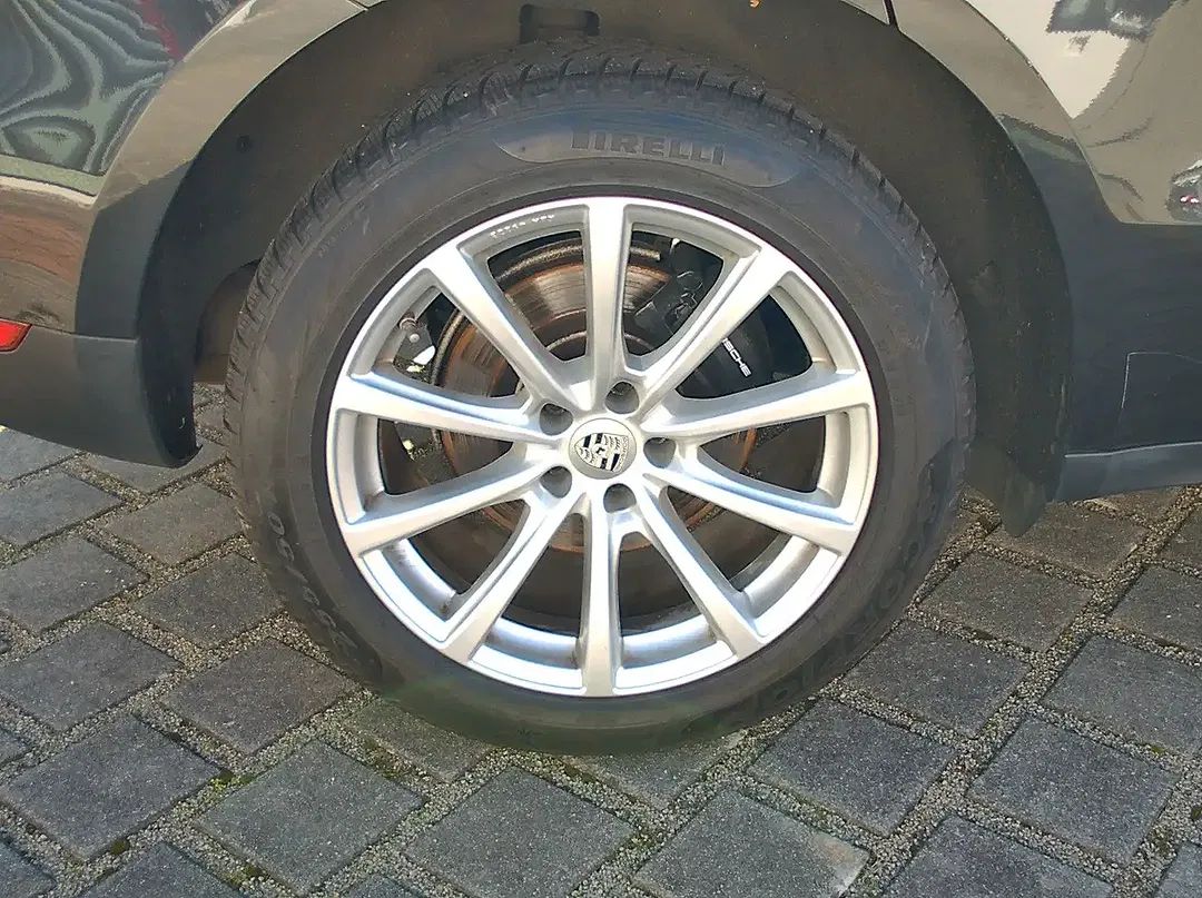 Porsche Macan - Thumbnail 8