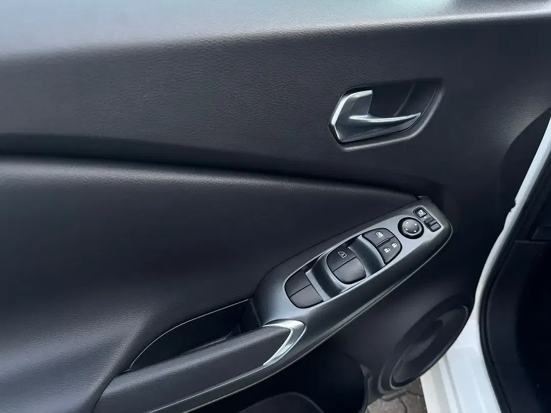 Nissan Juke - Thumbnail 7