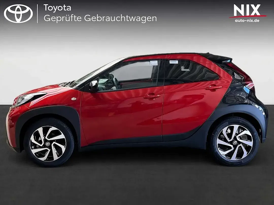 Toyota Aygo X - Thumbnail 3