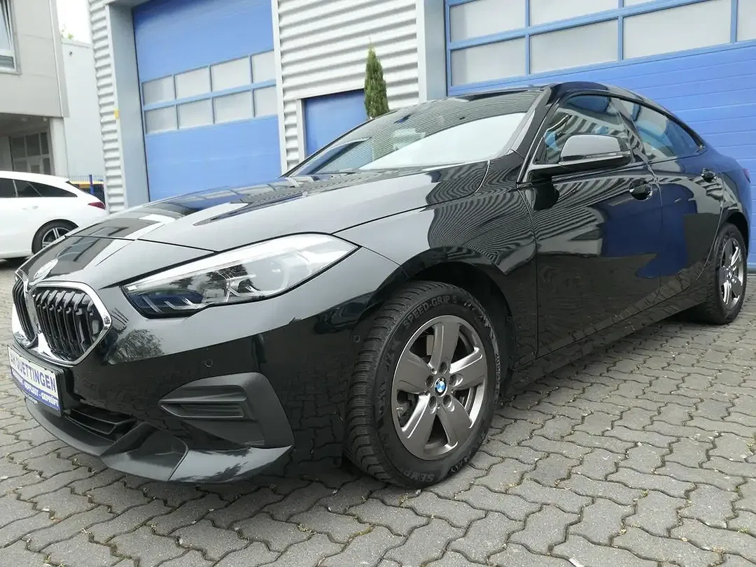 BMW 216 Gran Coupe Sport - foto 1