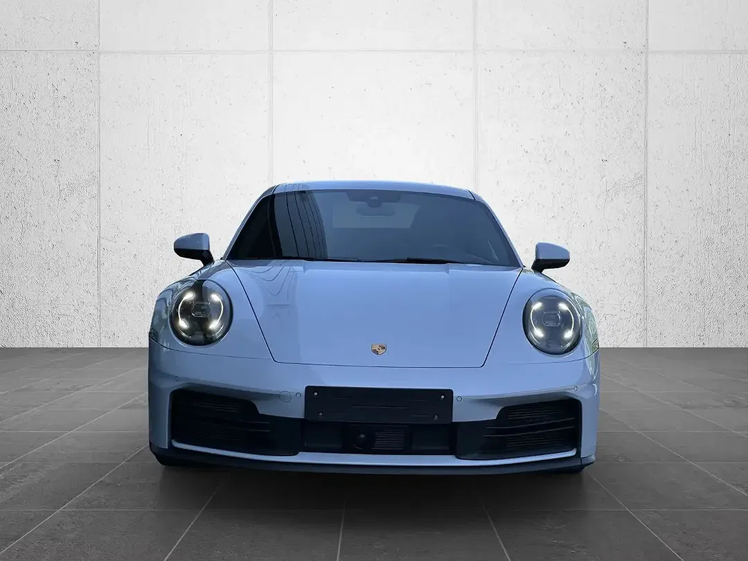 Porsche 992 - Thumbnail 4