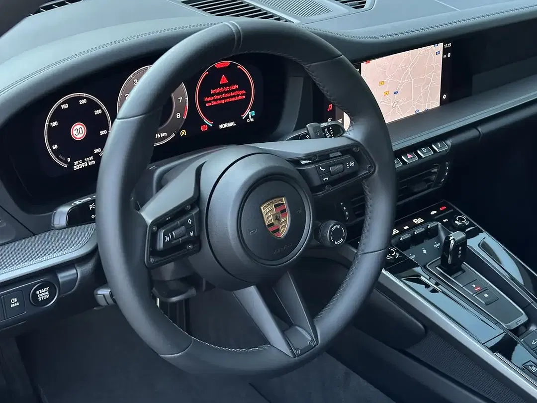 Porsche 992 - Thumbnail 7