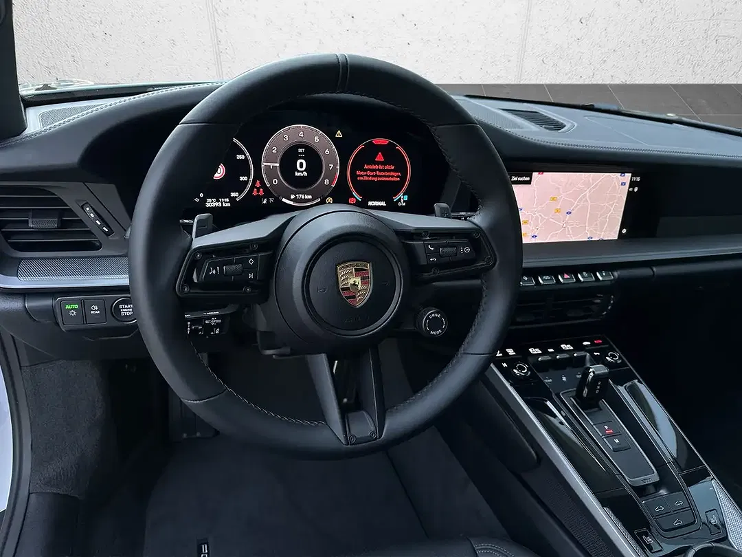Porsche 992 - Thumbnail 9