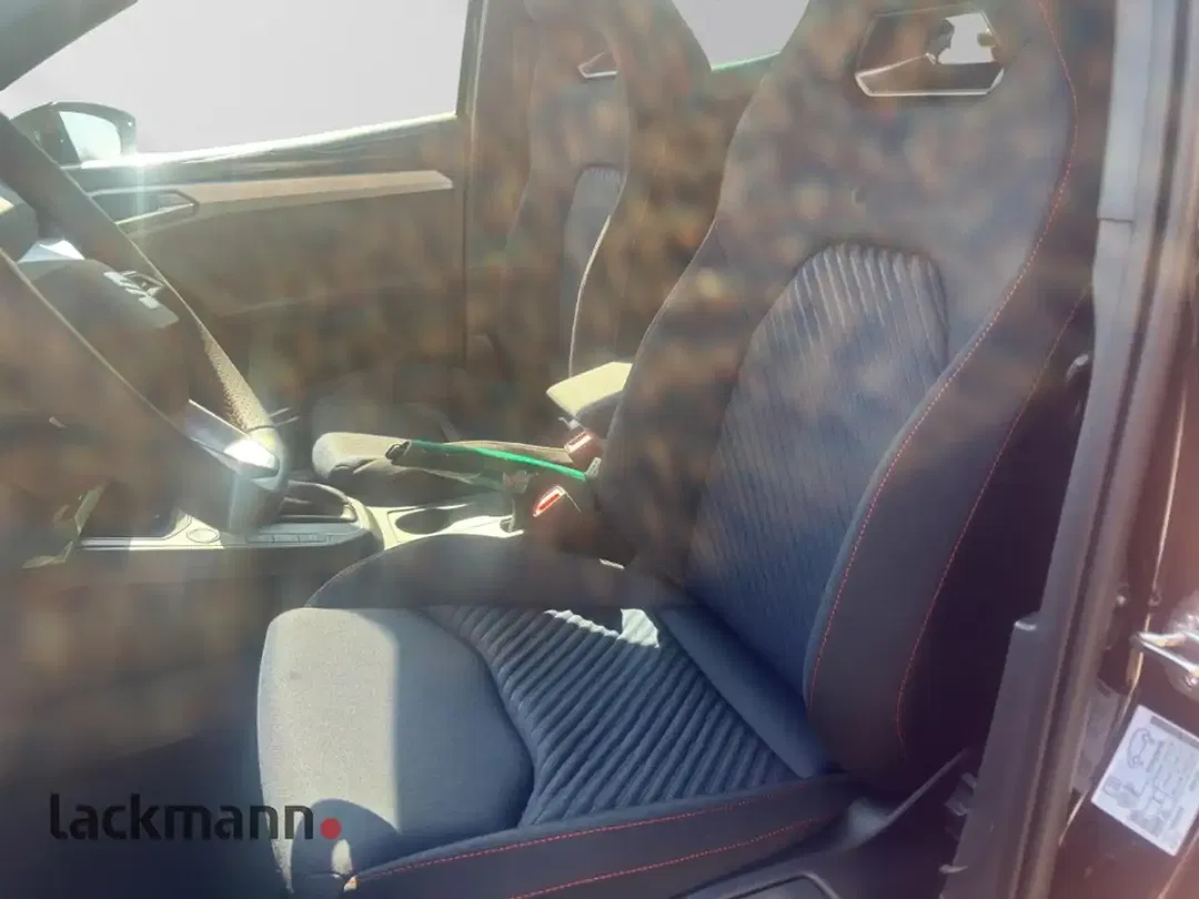 SEAT Ibiza - Thumbnail 8