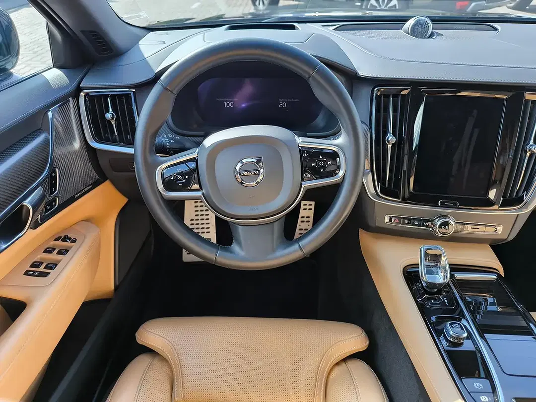 Volvo V90 - Thumbnail 16