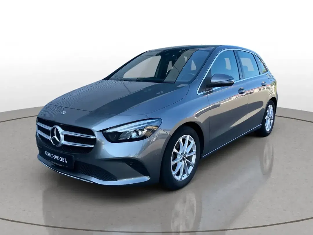 Mercedes-Benz B 180 MBUX Progressive - foto 1