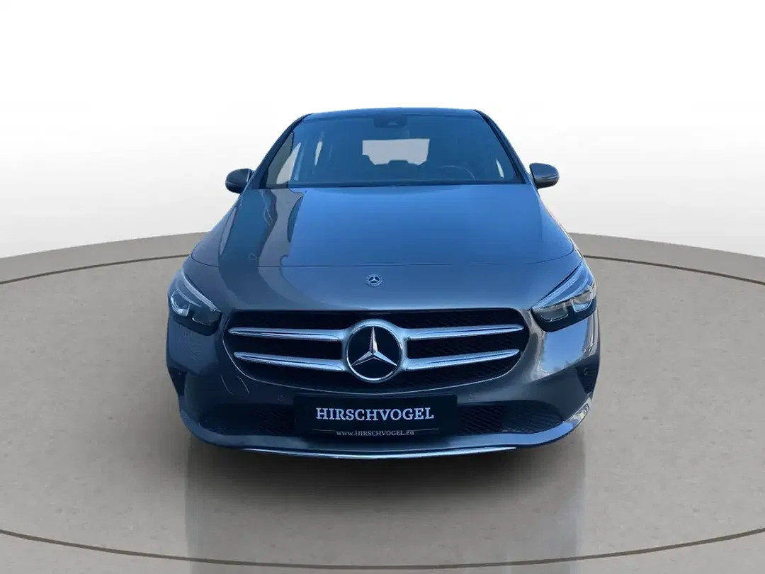 Mercedes-Benz B 180 MBUX Progressive - foto 2