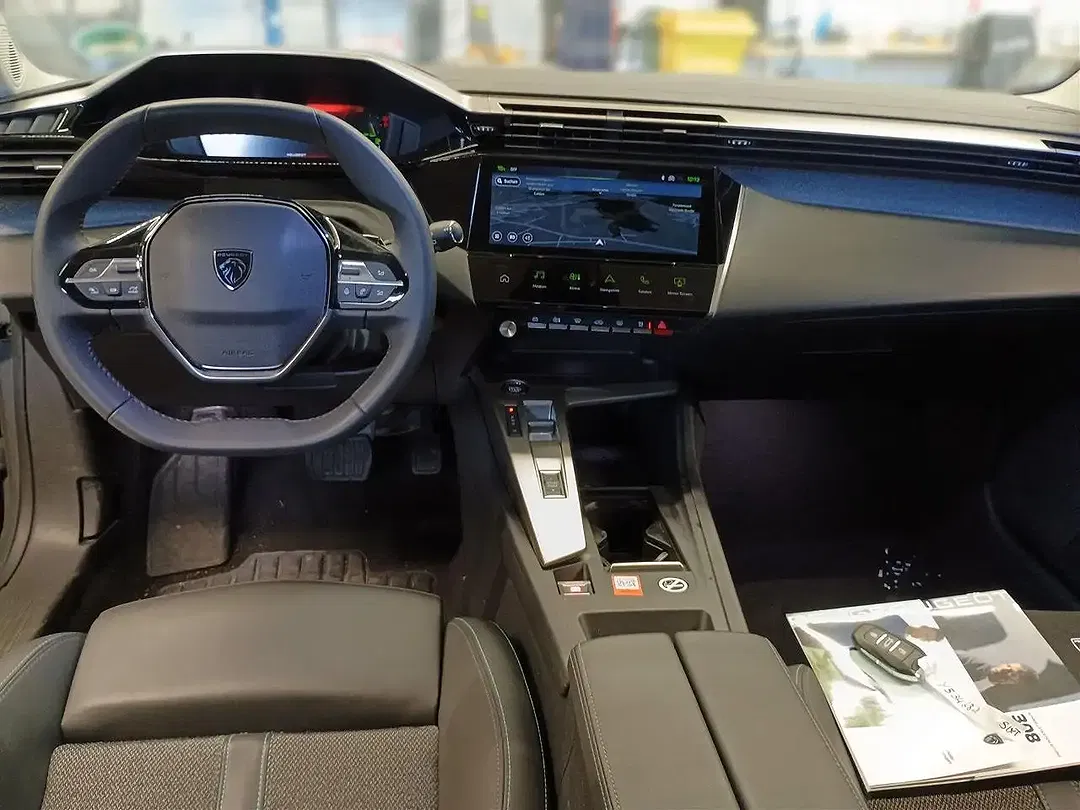 Peugeot 308 - Thumbnail 7