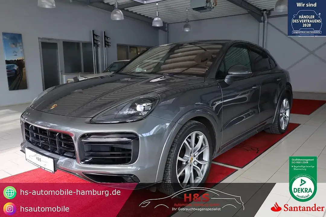 Porsche Cayenne - Thumbnail 1