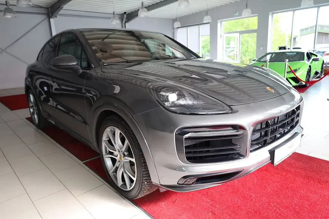 Porsche Cayenne - Thumbnail 7
