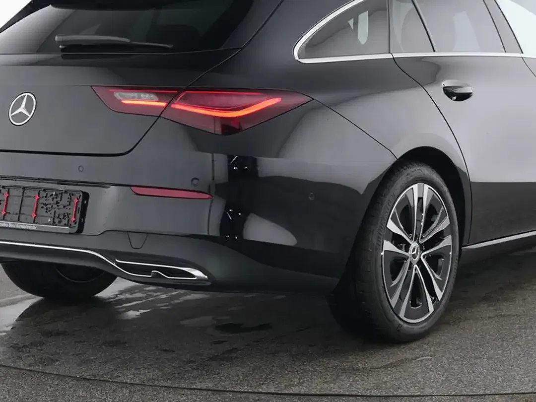 Mercedes-Benz CLA 180 - Thumbnail 5