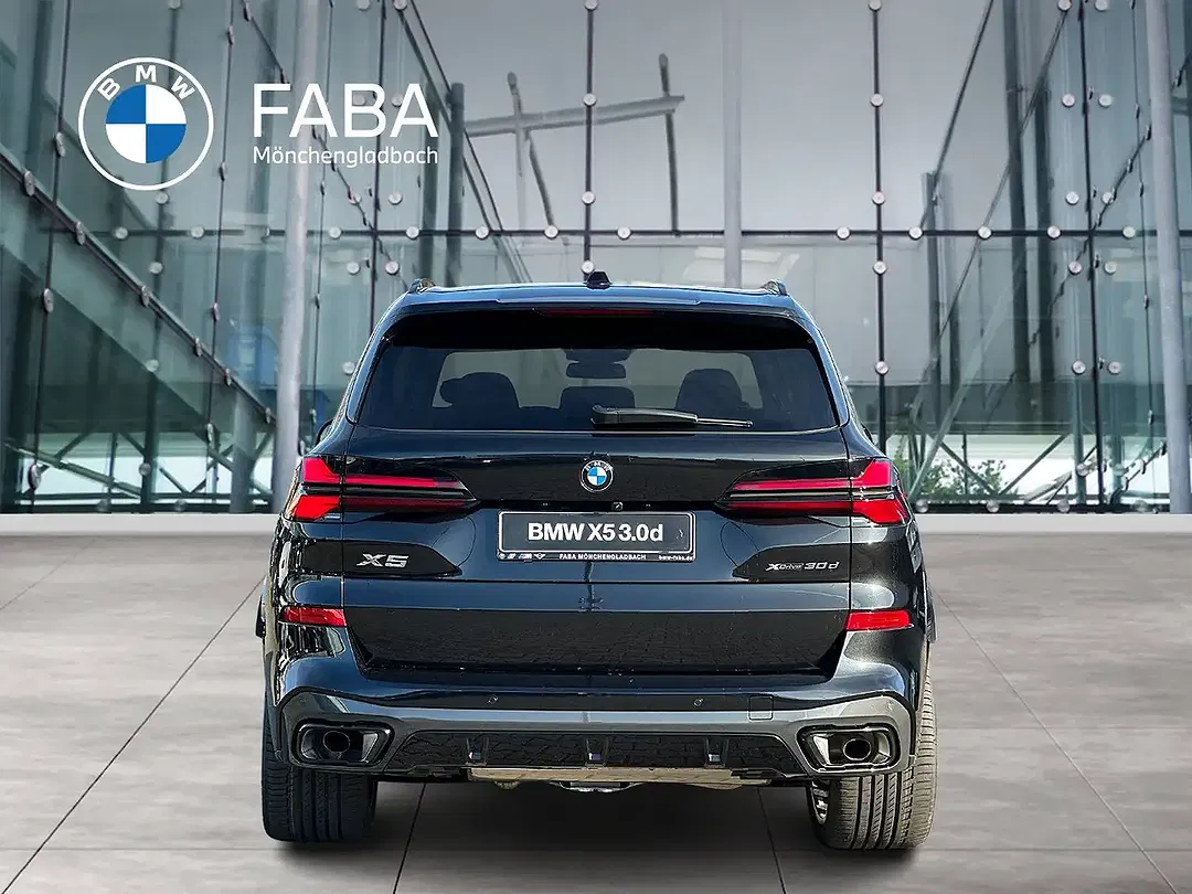 BMW X5 - Thumbnail 4