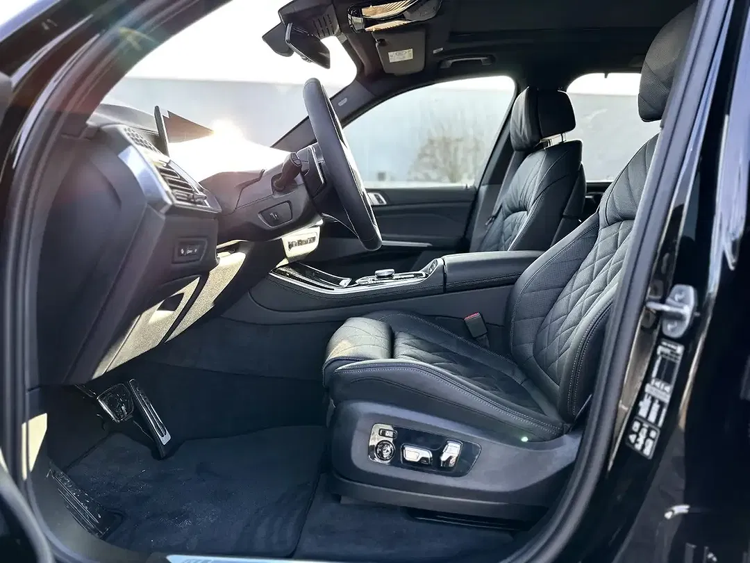 BMW X5 - Thumbnail 9