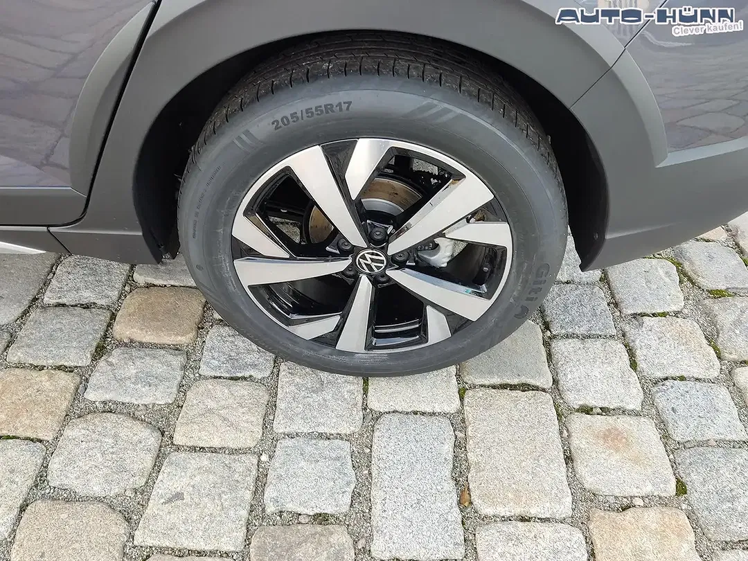 Volkswagen Taigo - Thumbnail 11