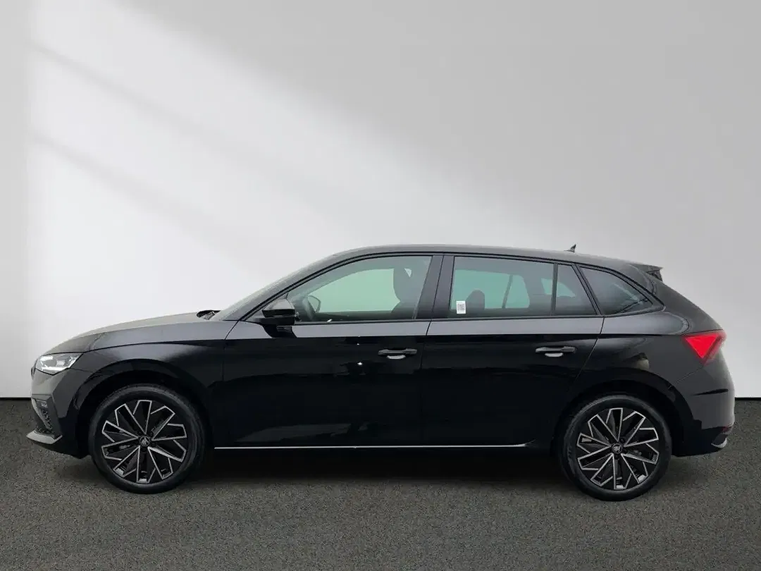 Skoda Scala - Thumbnail 1