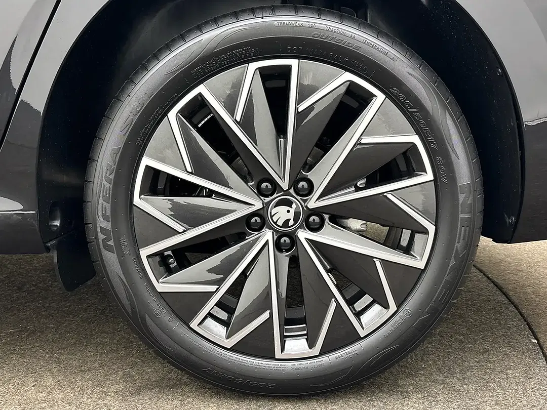 Skoda Scala - Thumbnail 6